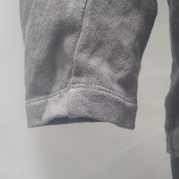 Eyeshadow gray cardigan with floral lace back - Picture 3 of 5